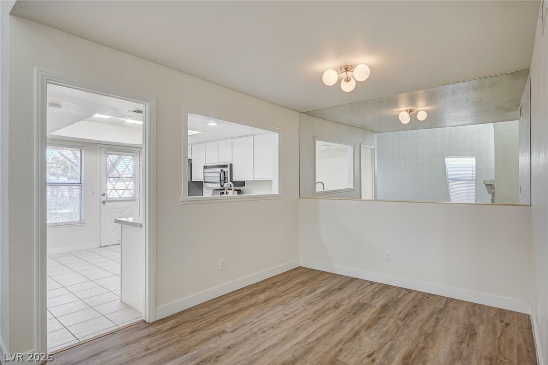 4047 Grasmere Avenue Property Photo 7