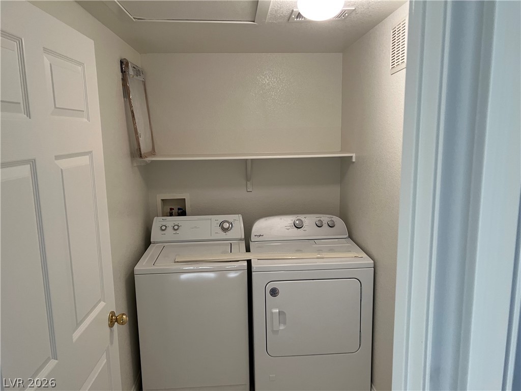 830 Carnegie Street 1621 Property Photo 11