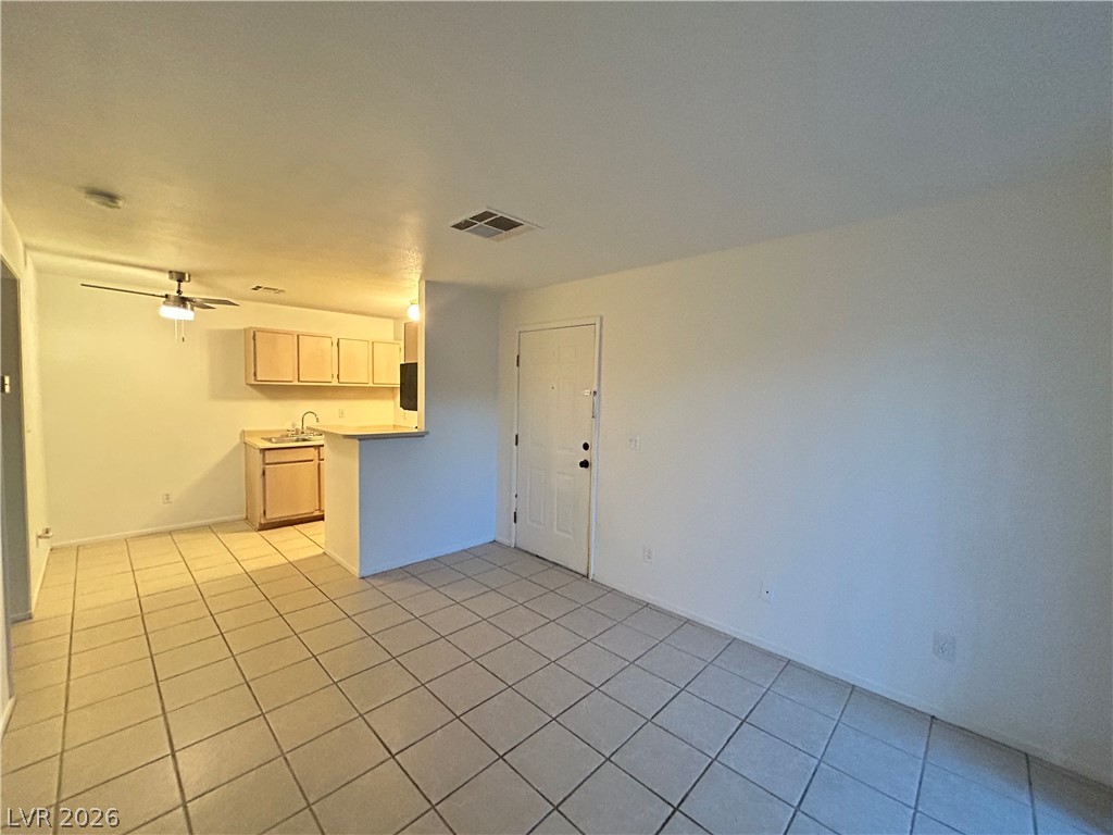 5111 Lindell Road 103 Property Photo 6