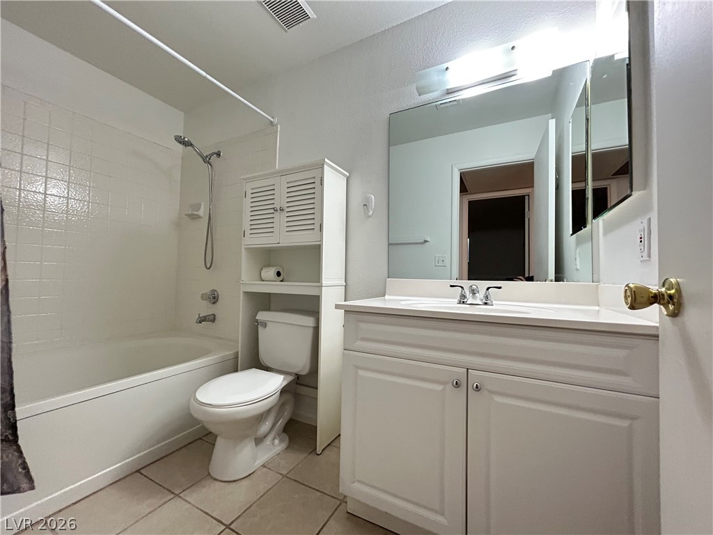 5111 Lindell Road 103 Property Photo 8