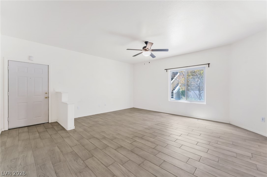 6164 Pine Villa Avenue 103 Property Photo 6