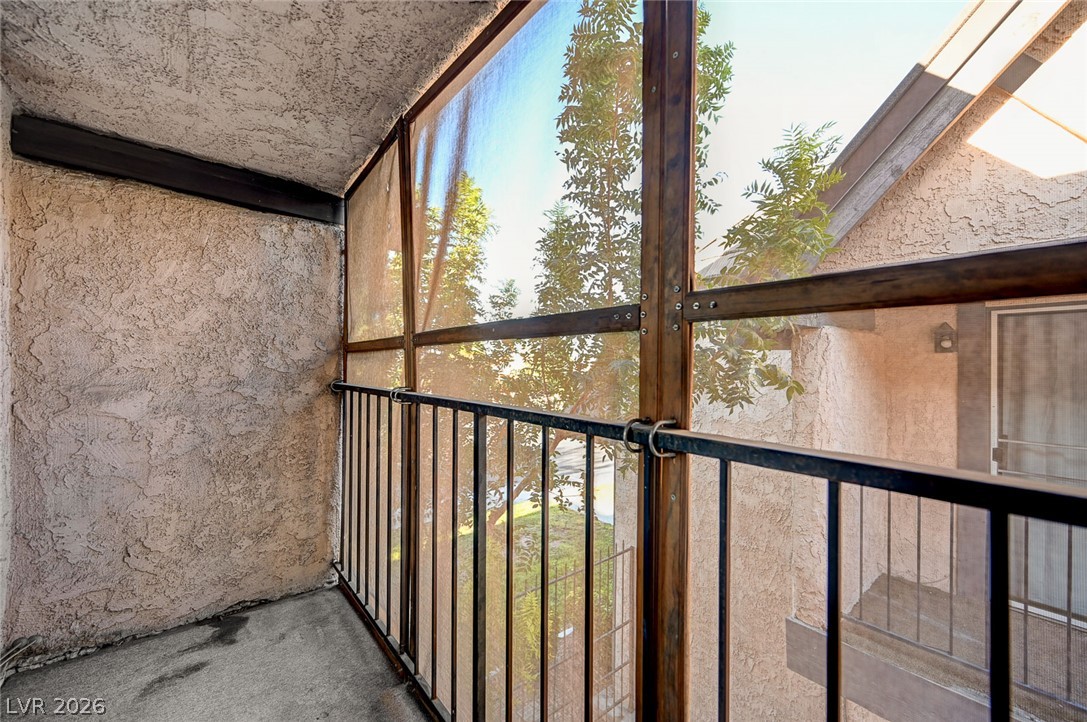 6518 Ironbark Lane Property Photo 25