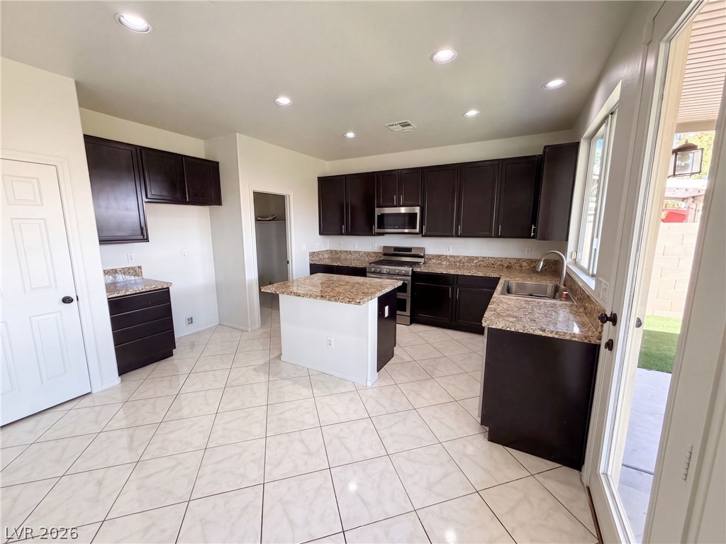 7878 Mohican Canyon Street Property Photo 2