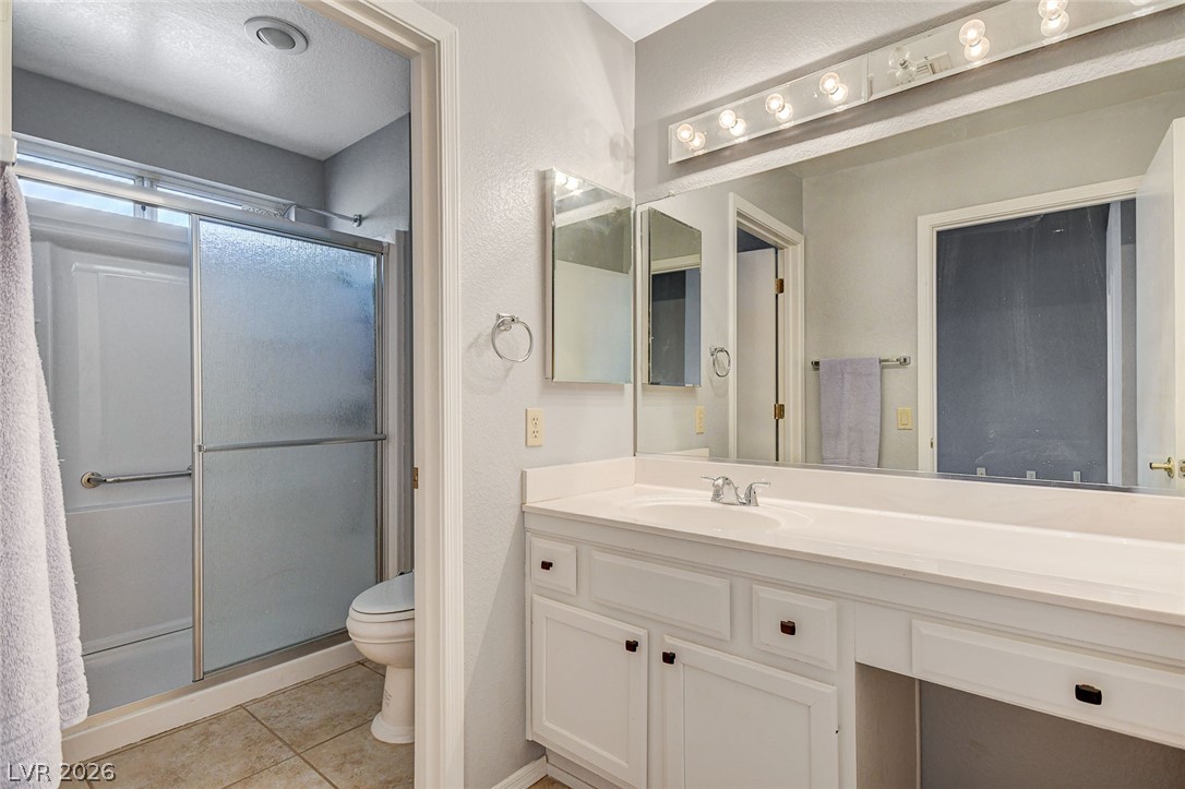 2508 Desert Sands Drive Property Photo 18