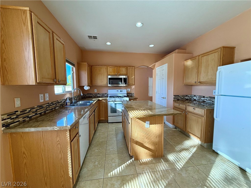291 Mayberry Street Property Photo 8