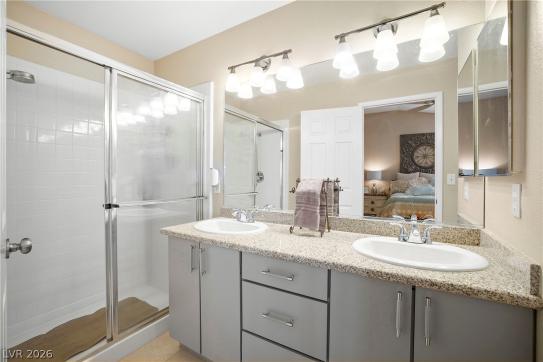 4825 Lawnwood Court Property Photo 16