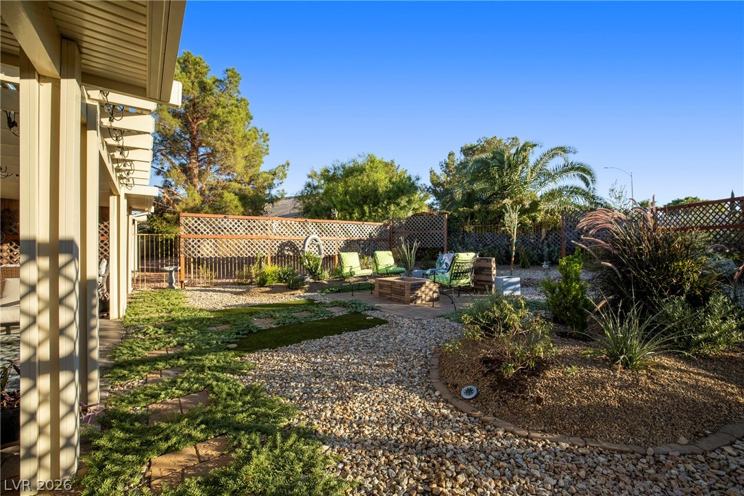 4825 Lawnwood Court Property Photo 25