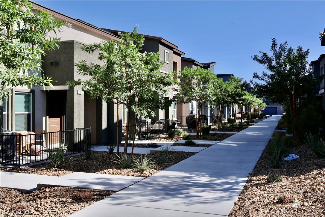 7387 Lara Brook Street Property Photo 1