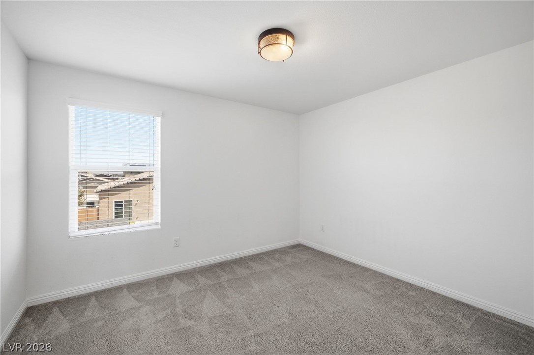 268 Horsetail Falls Street Property Photo 26