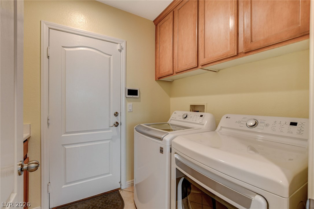 3809 Moonshine Falls Avenue Property Photo 14