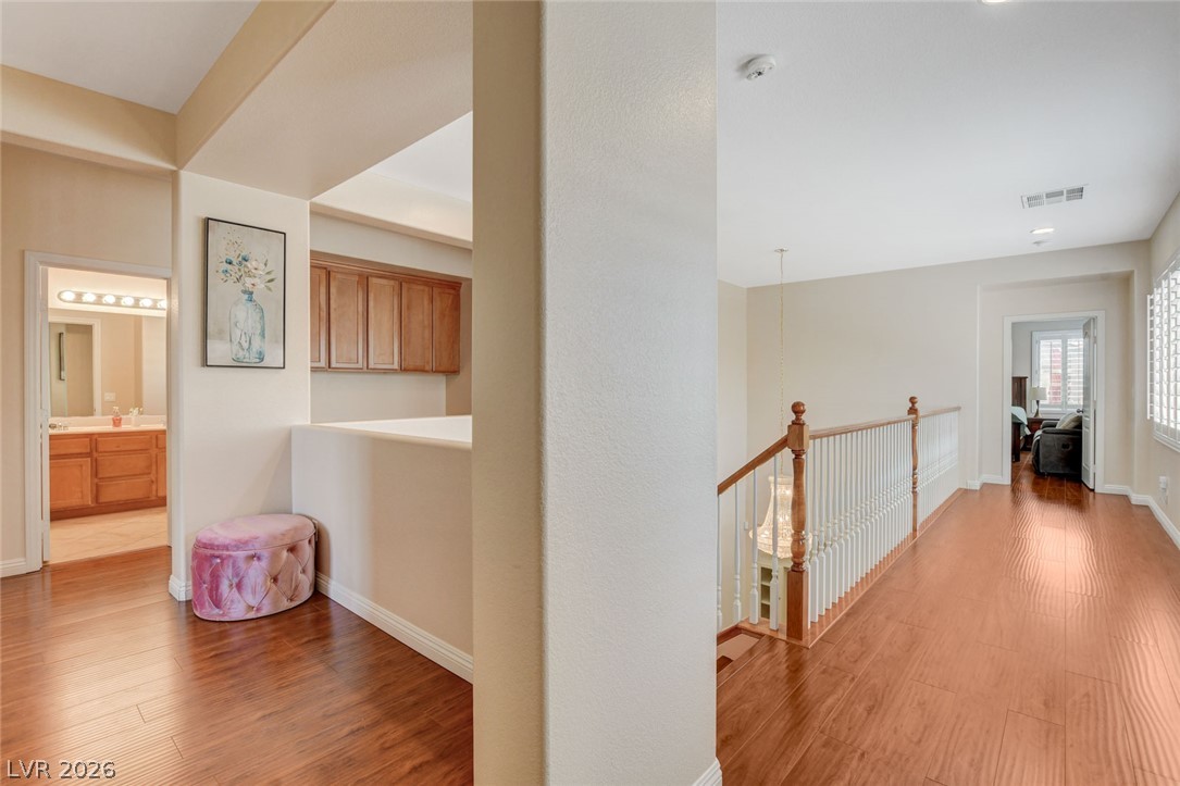 3809 Moonshine Falls Avenue Property Photo 19