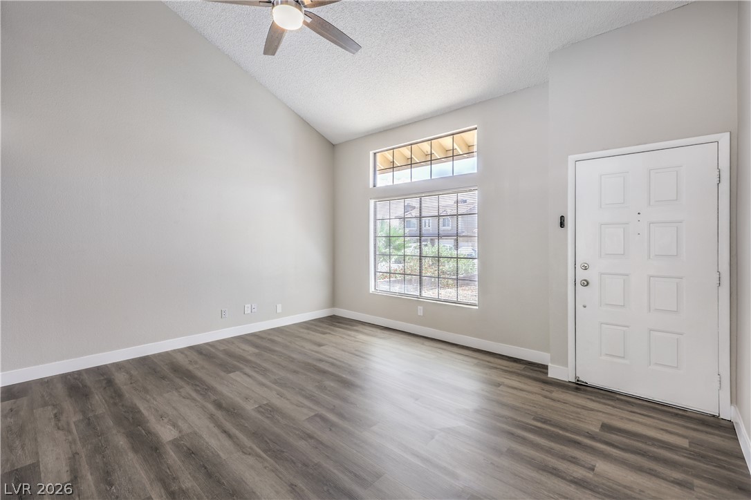 8408 Dunphy Court Property Photo 4