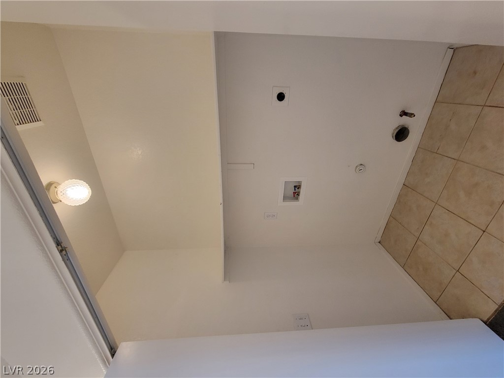 8020 Hurricane Cove Court 0 Property Photo 23