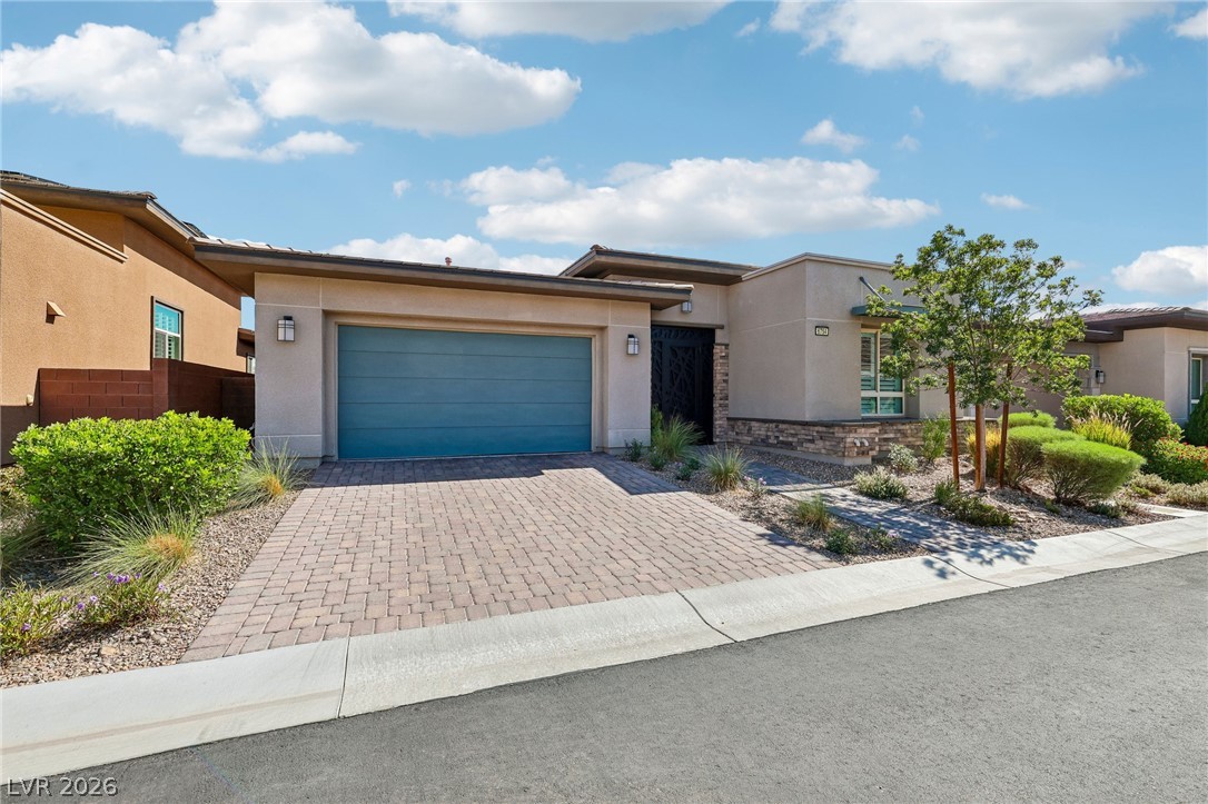 6754 Desert Crimson Street Property Photo 1