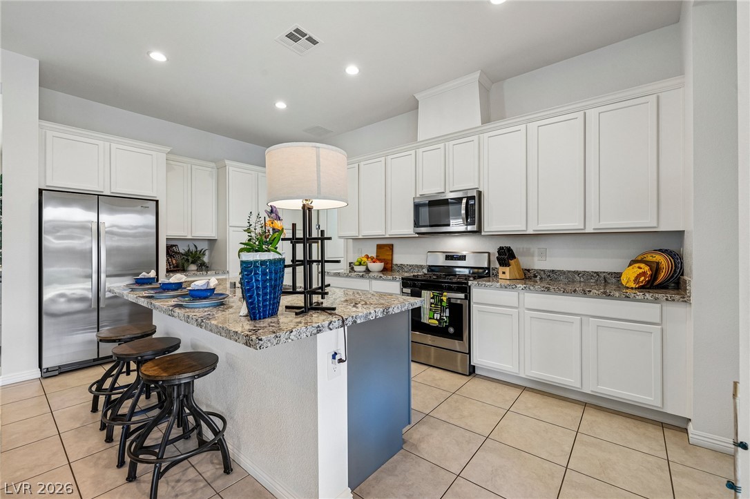 6754 Desert Crimson Street Property Photo 11