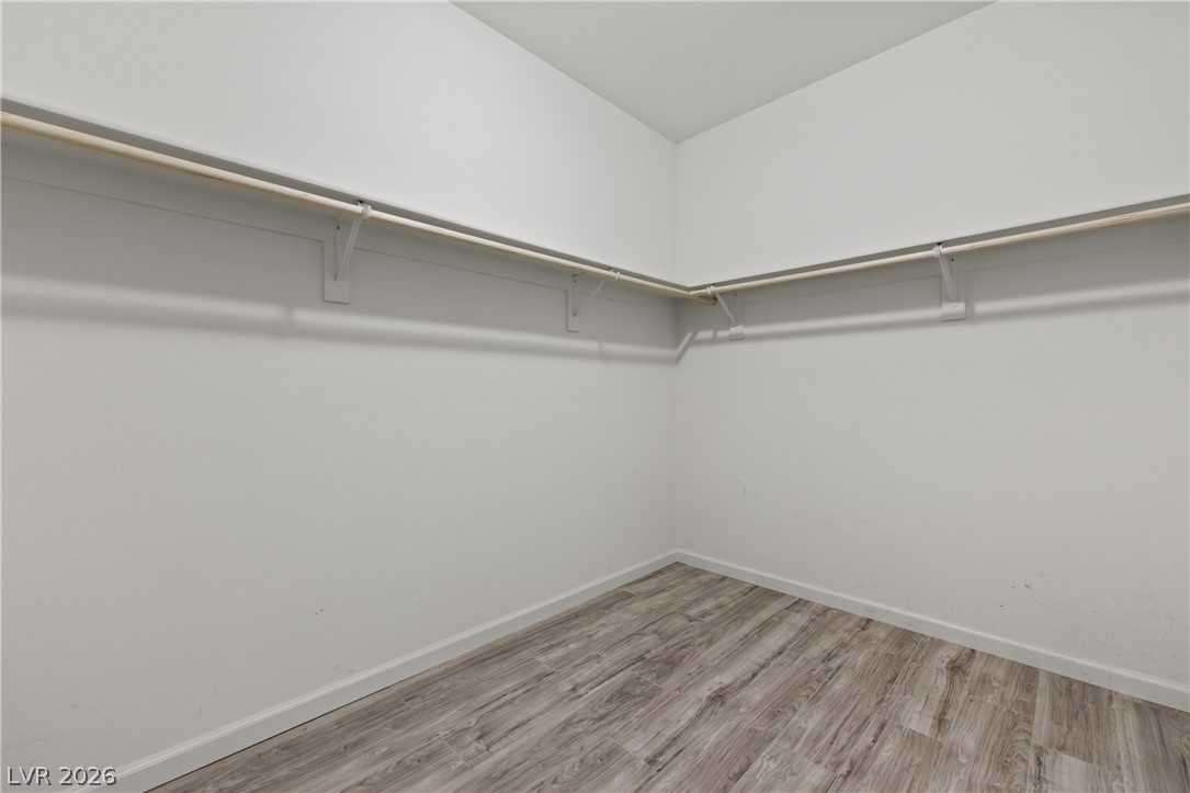 467 Cliffrose Avenue Property Photo 38