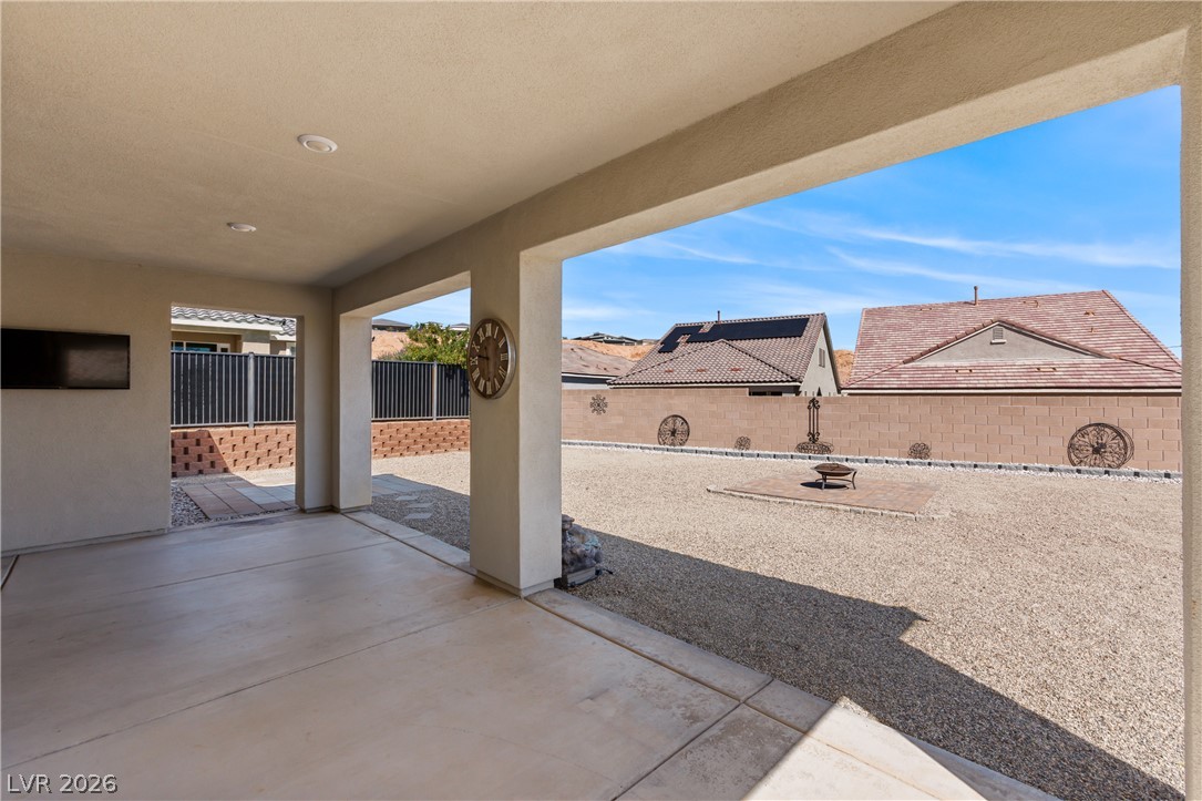 467 Cliffrose Avenue Property Photo 45