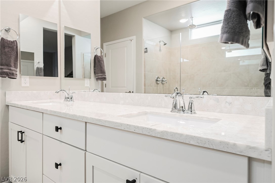 23 Cliffwater Street Property Photo 29