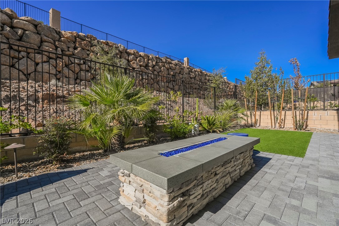23 Cliffwater Street Property Photo 49