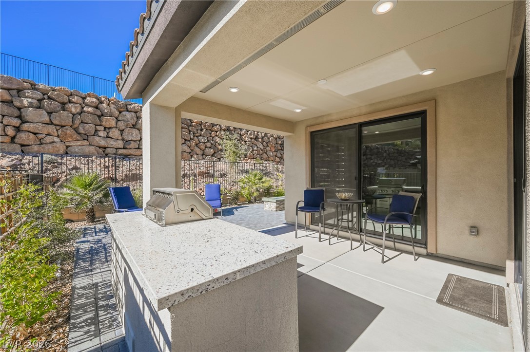 23 Cliffwater Street Property Photo 52