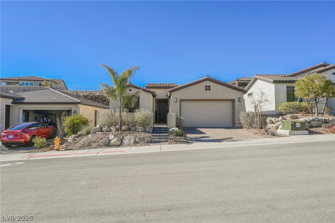 23 Cliffwater Street Property Photo 56