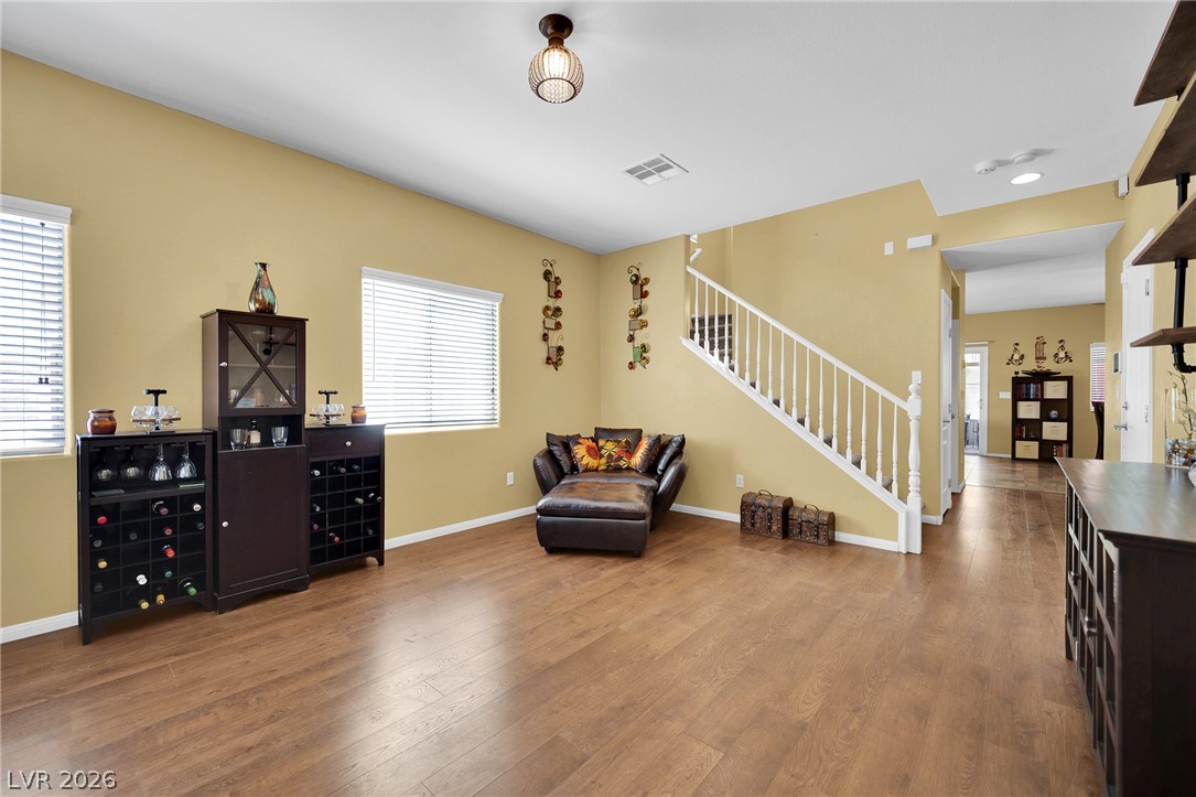 205 Gemstone Hill Avenue Property Photo 8