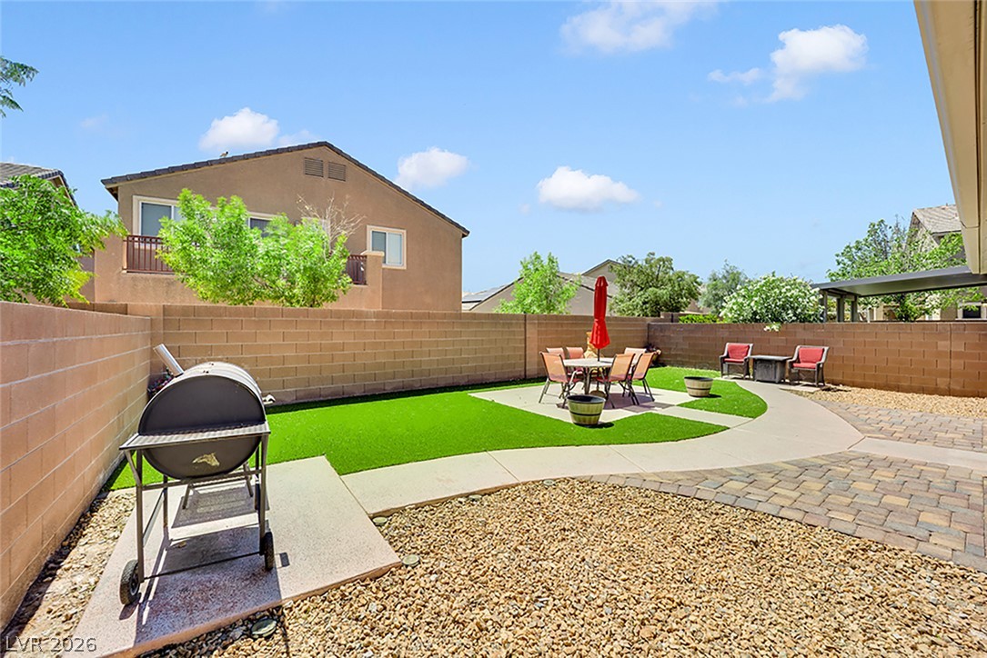 205 Gemstone Hill Avenue Property Photo 29
