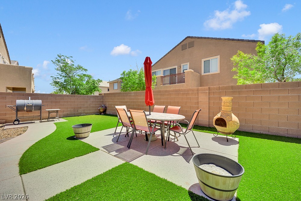 205 Gemstone Hill Avenue Property Photo 33
