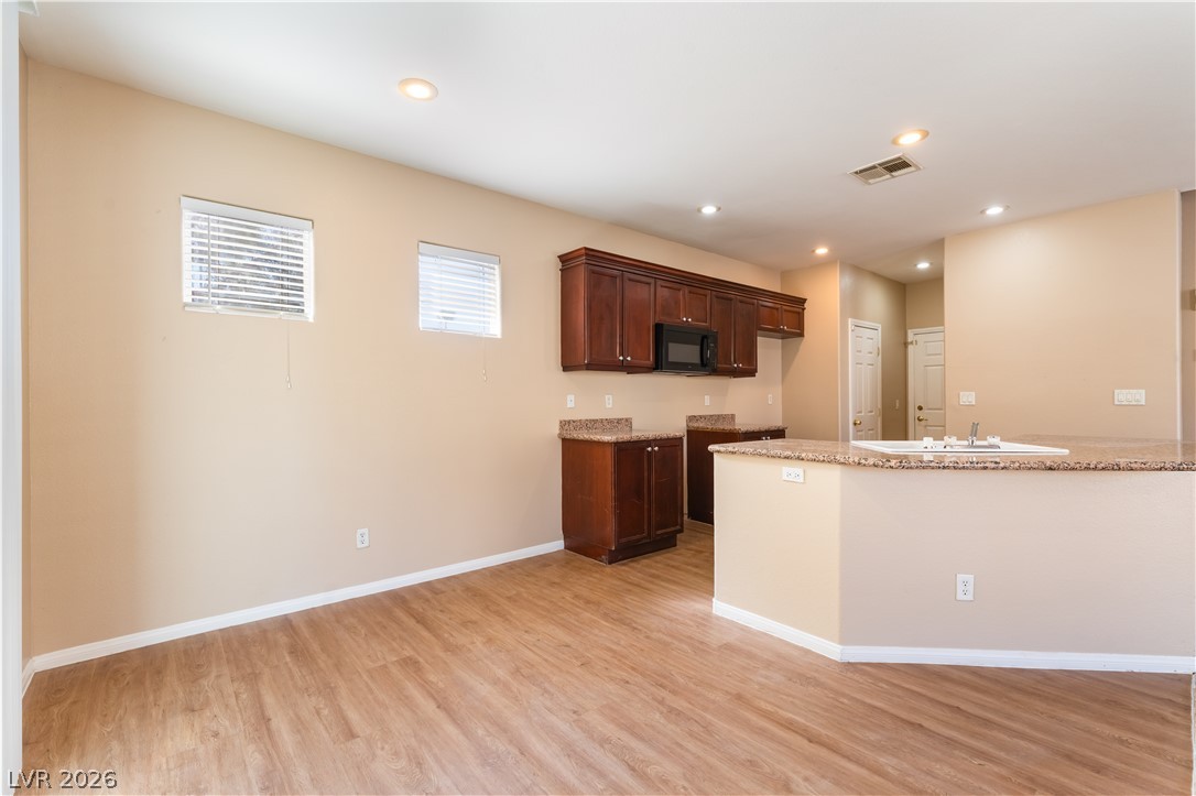 8121 Retriever Avenue Property Photo 6