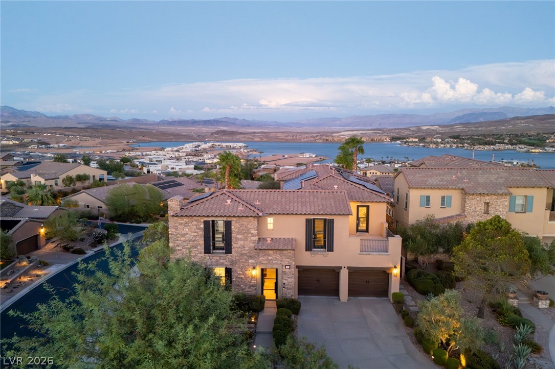 12 Menaggio Court Property Photo 1
