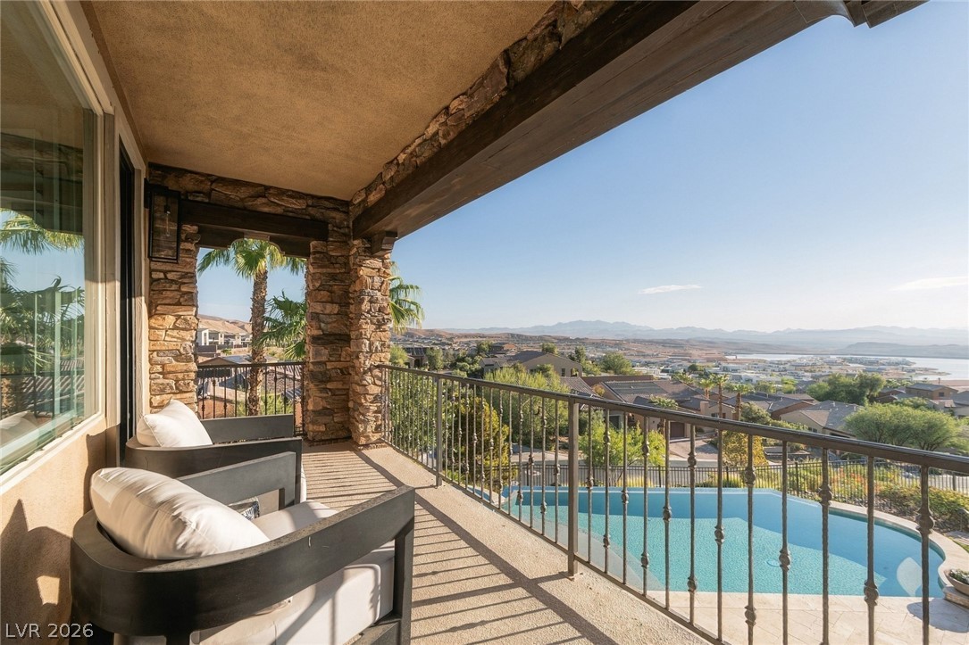 12 Menaggio Court Property Photo 38