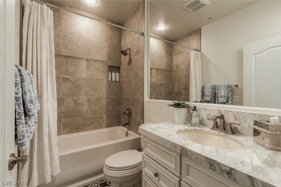 12 Menaggio Court Property Photo 47