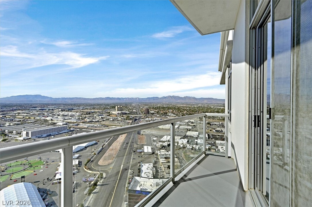 200 West Sahara Avenue 3702 Property Photo 13