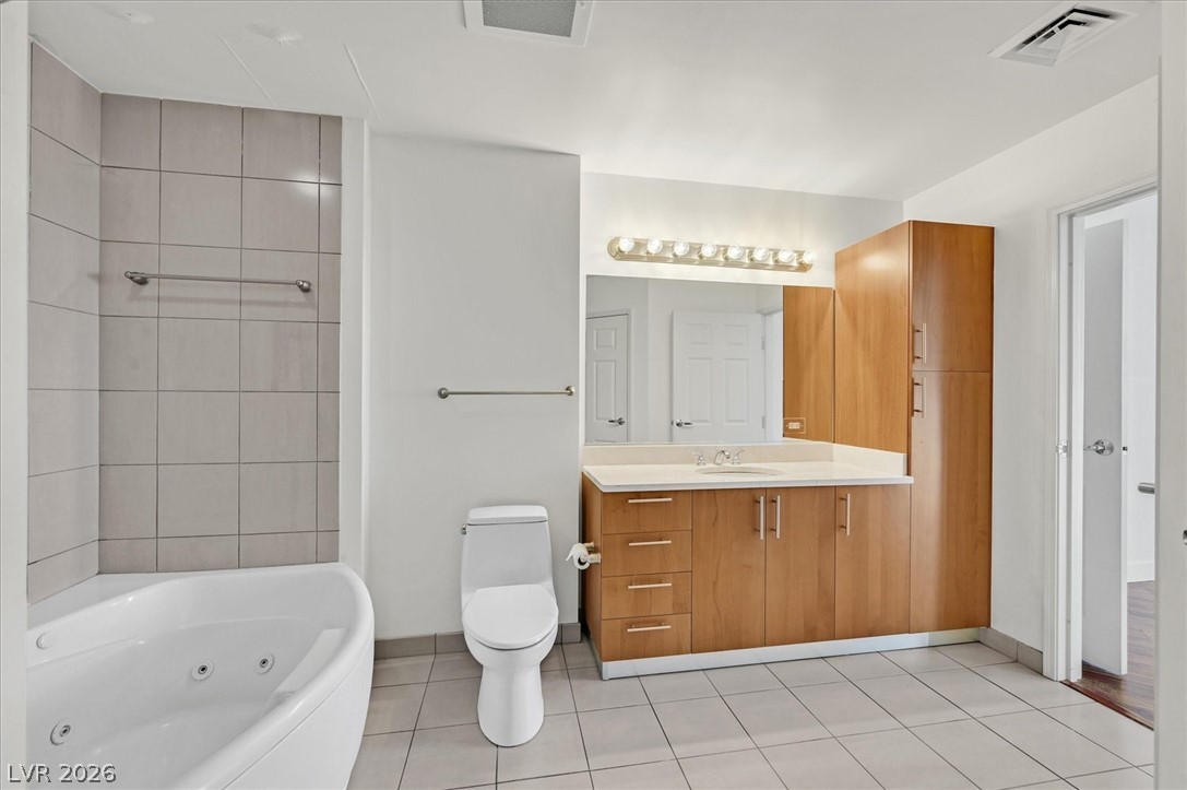 200 West Sahara Avenue 3702 Property Photo 22