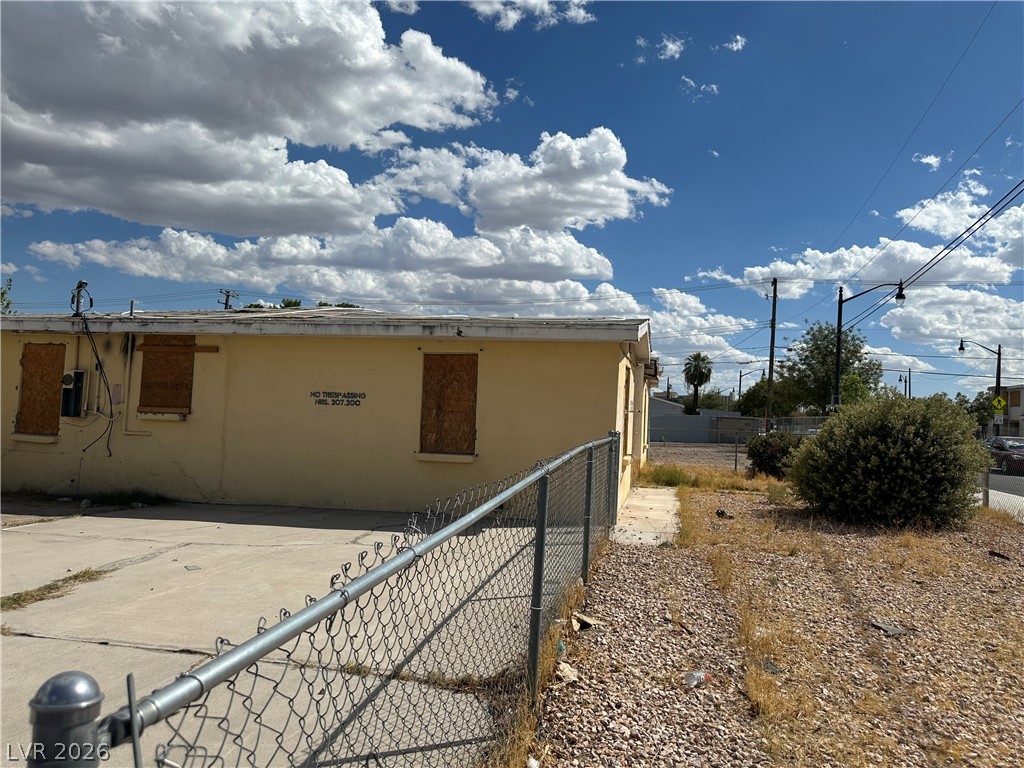 1524 D Street Property Photo 2