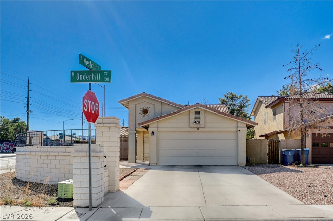 100 Underhill Court Property Photo 1
