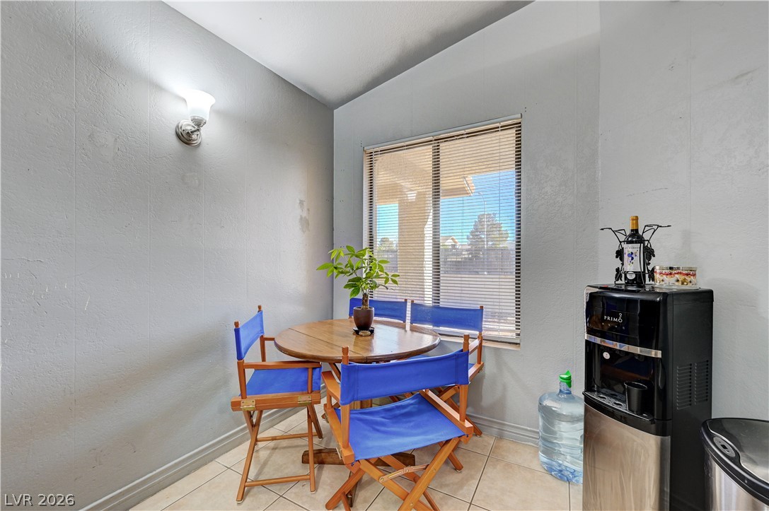 100 Underhill Court Property Photo 12