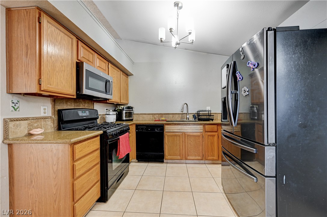 100 Underhill Court Property Photo 14