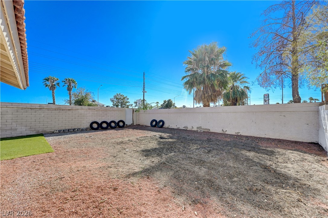 100 Underhill Court Property Photo 33