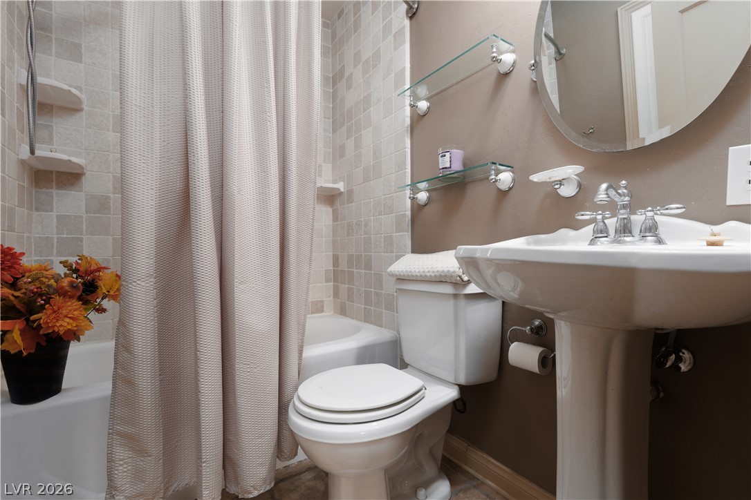 195 West Perkins Avenue Property Photo 21