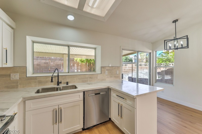 2717 Camphor Tree Street Property Photo 12