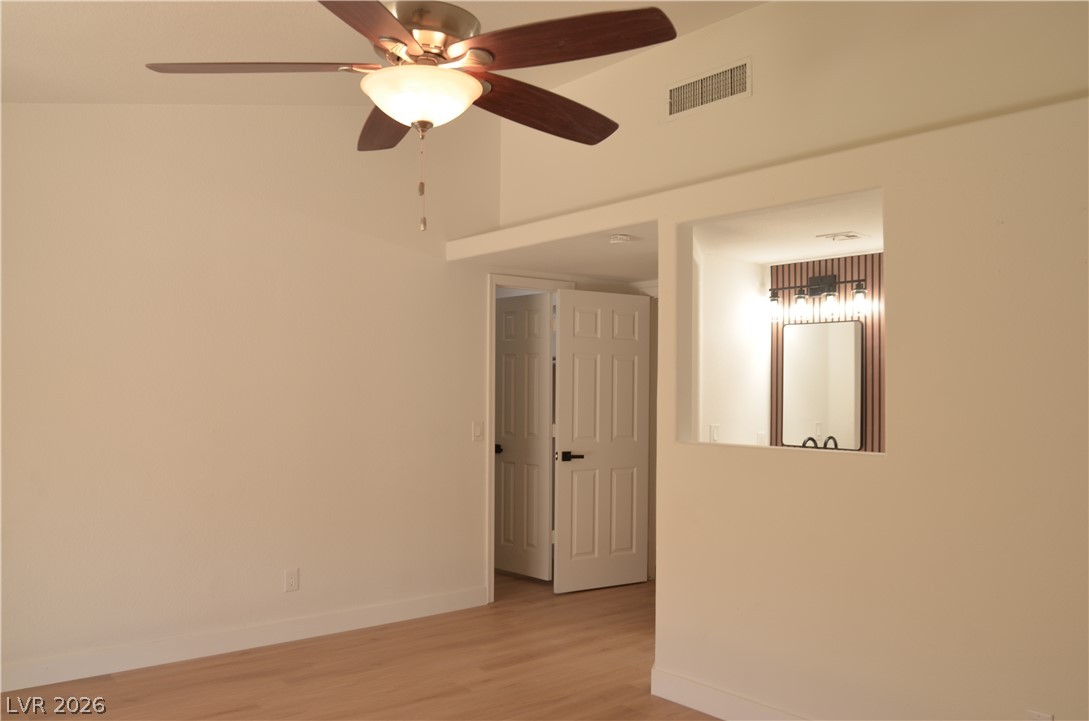 2717 Camphor Tree Street Property Photo 17