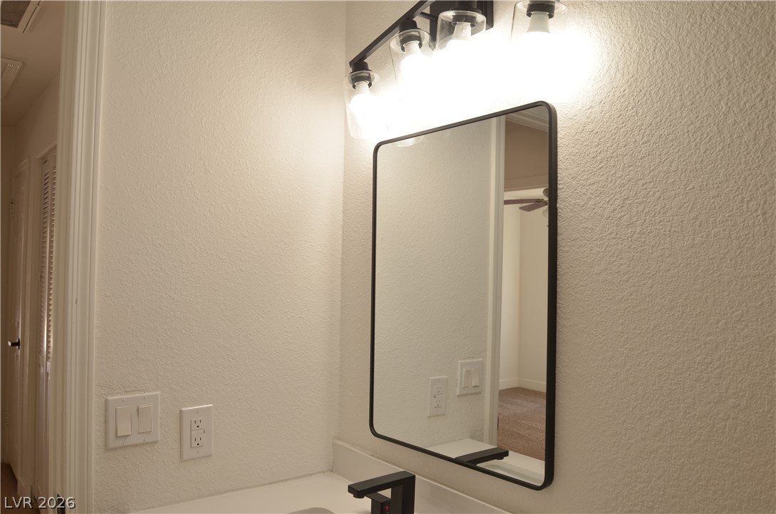 2717 Camphor Tree Street Property Photo 23