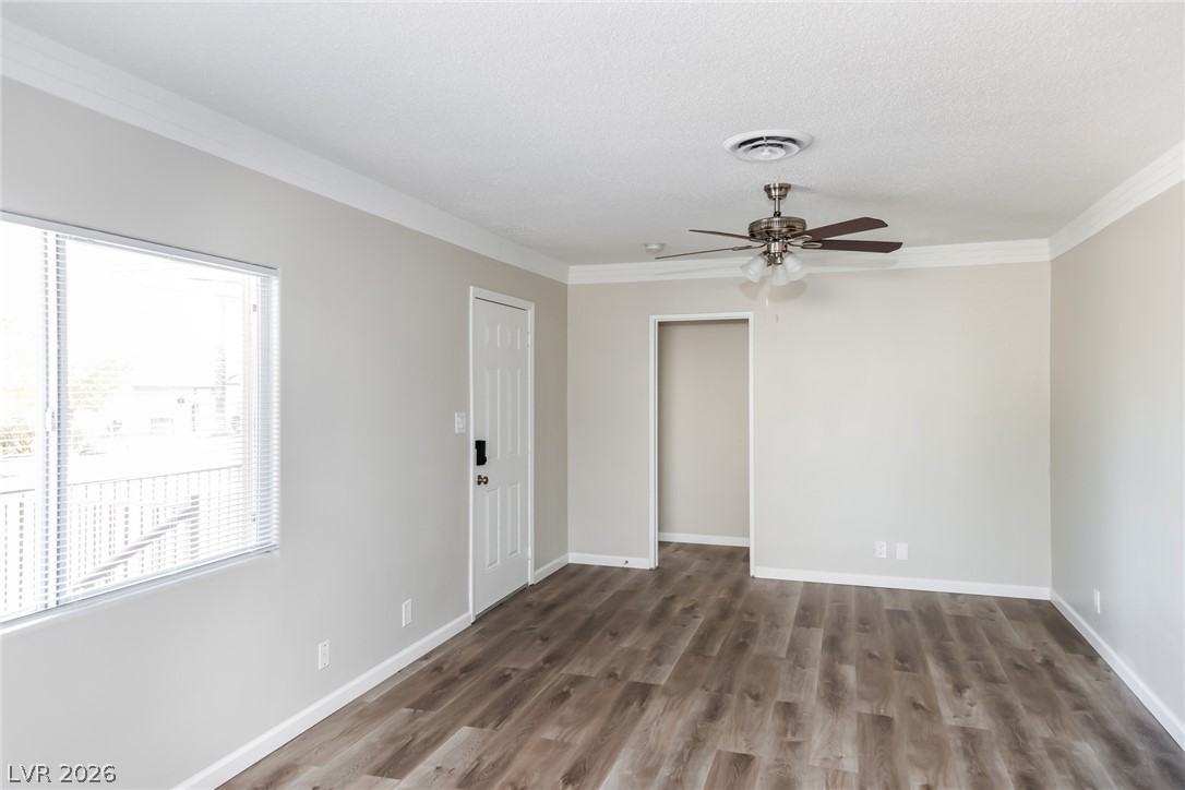 346 Arnold Street Property Photo 3