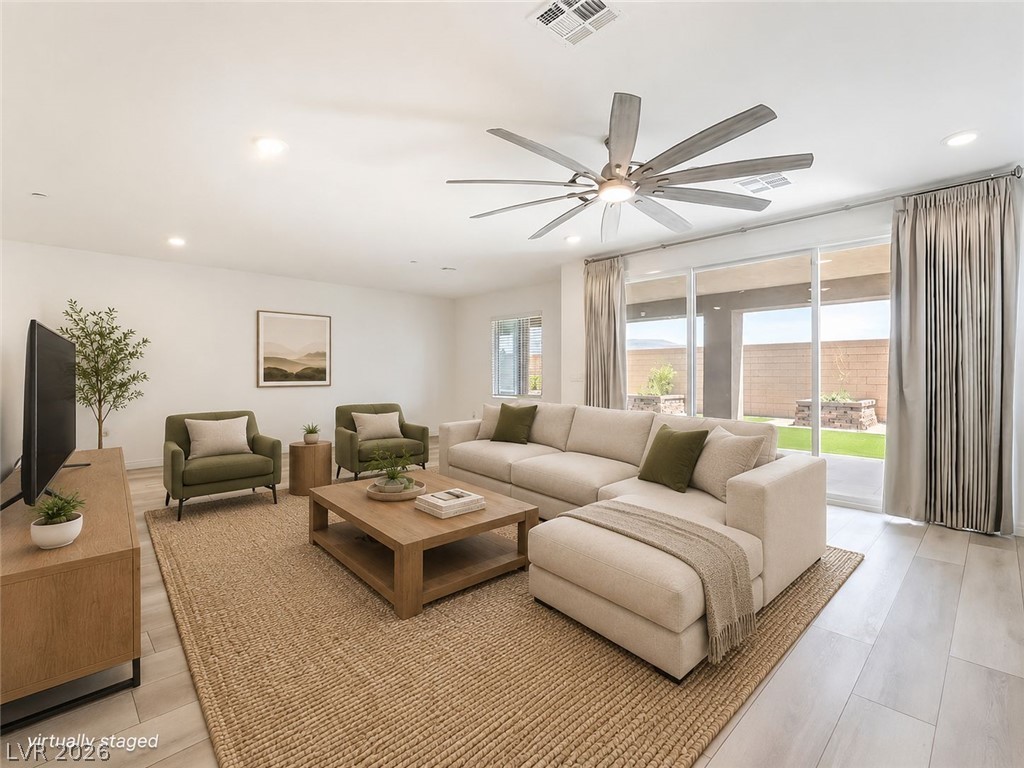 3513 Lamberto Cliff Way Property Photo 15
