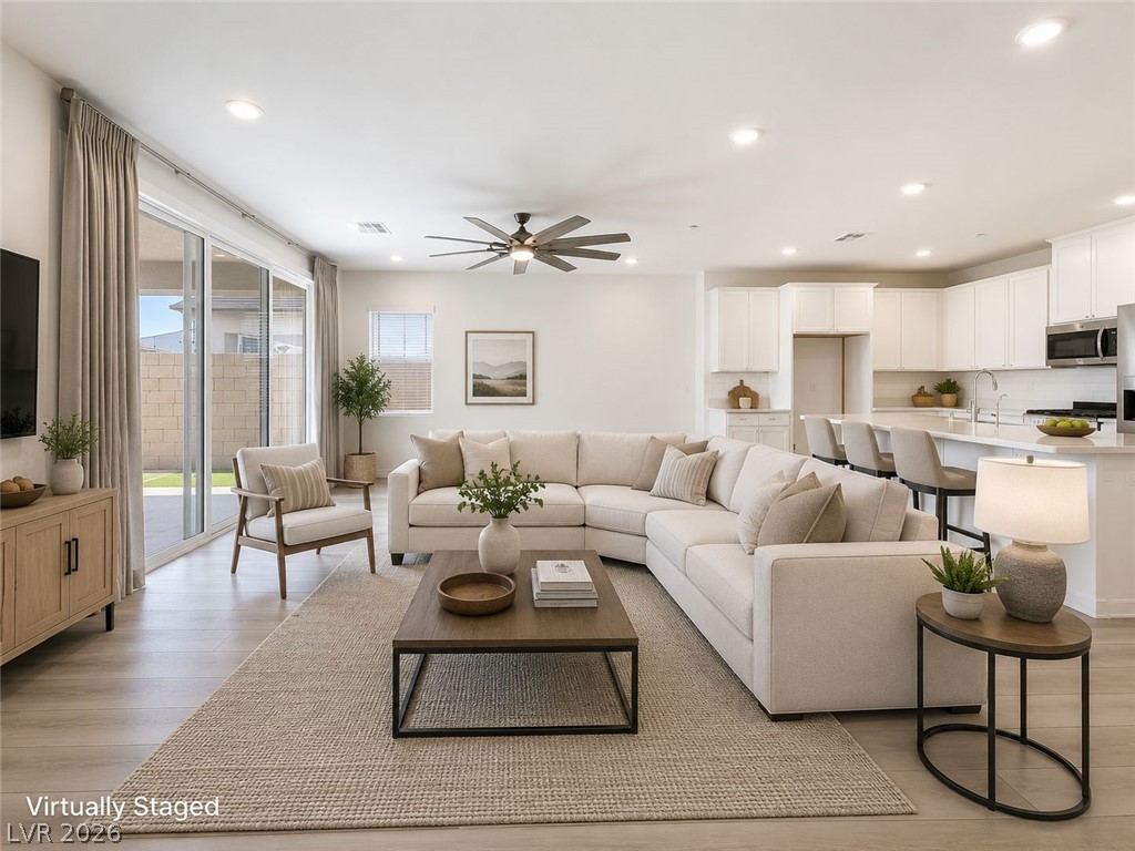 3513 Lamberto Cliff Way Property Photo 19