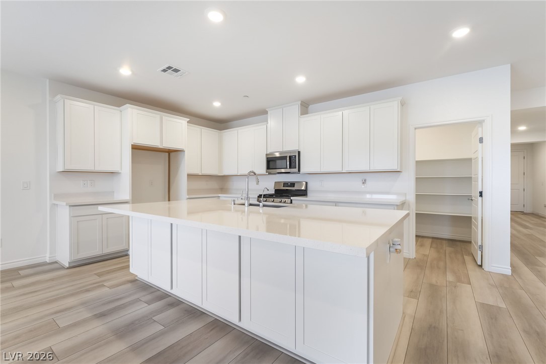 3513 Lamberto Cliff Way Property Photo 26