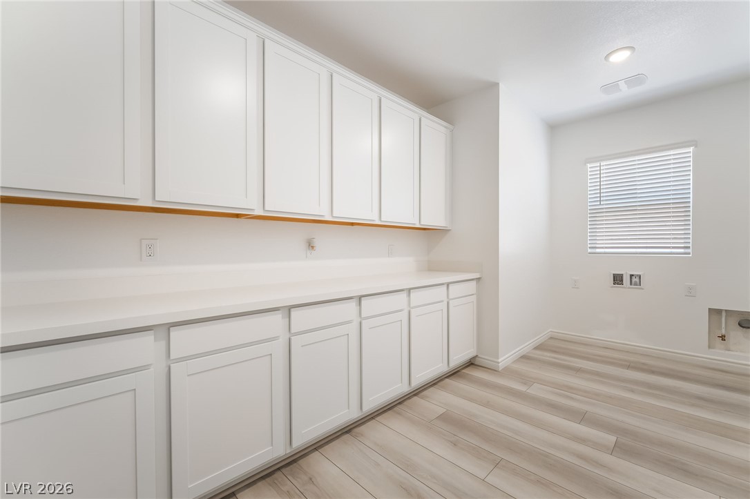 3513 Lamberto Cliff Way Property Photo 47