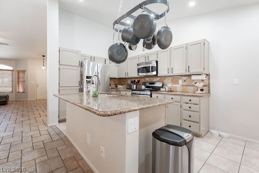 1341 Maplegrove Circle Property Photo 11