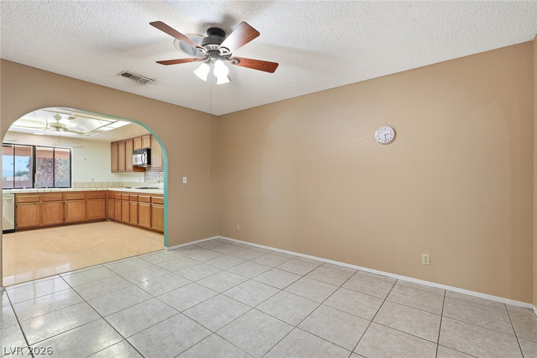 212 Spanish Drive Property Photo 16